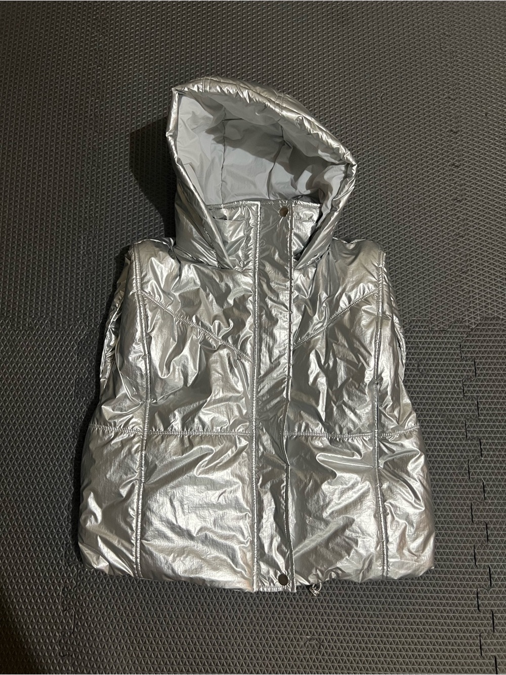 Anthropologie Daily Practice silver puffer vest Sz XS
